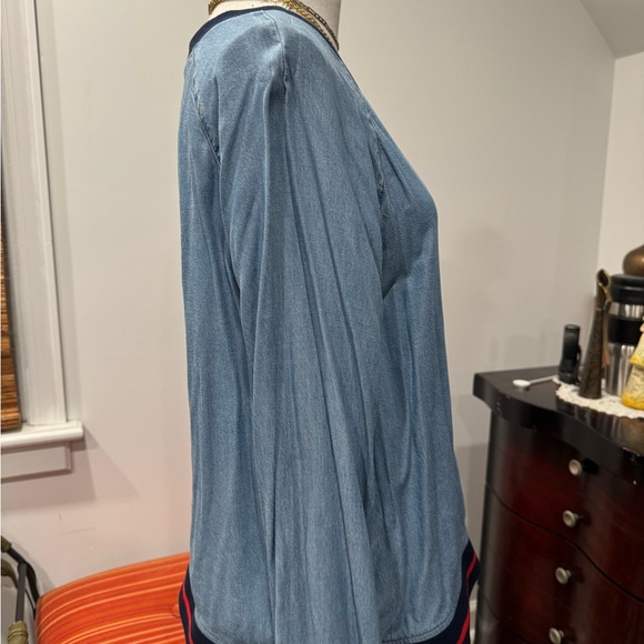 American Eagle Denim Blue Women's Top - Picture 3 of 8